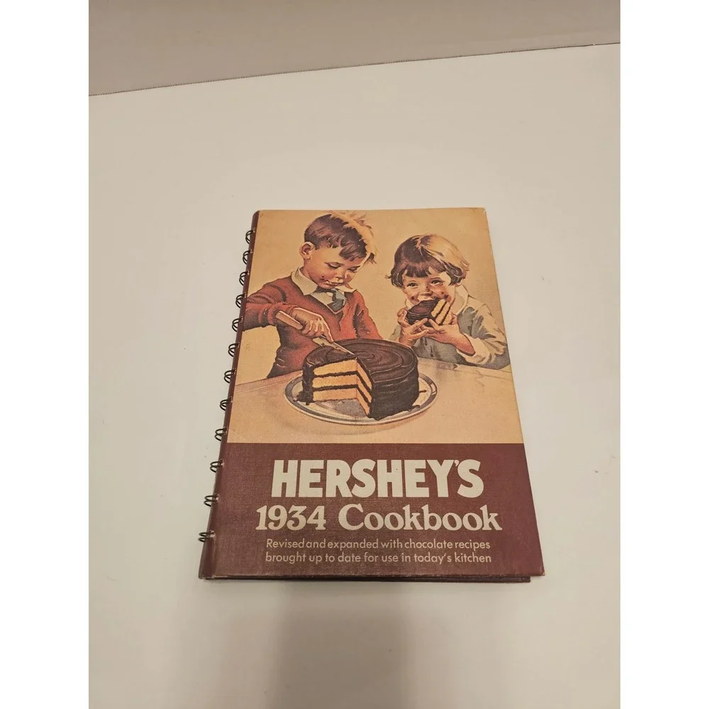Hershey's 1934 Chocolate Cookbook Spiral bound Hanrdcover 1971 twelfth Recipes